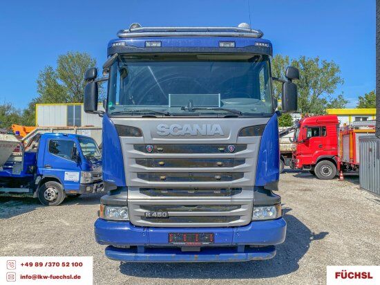 SCANIA